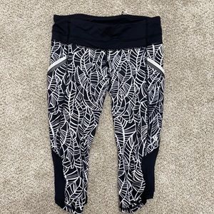 Lululemon Leaf Print Legging